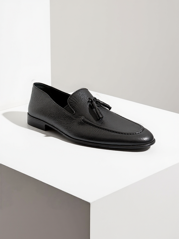 Black Elliot Loafer