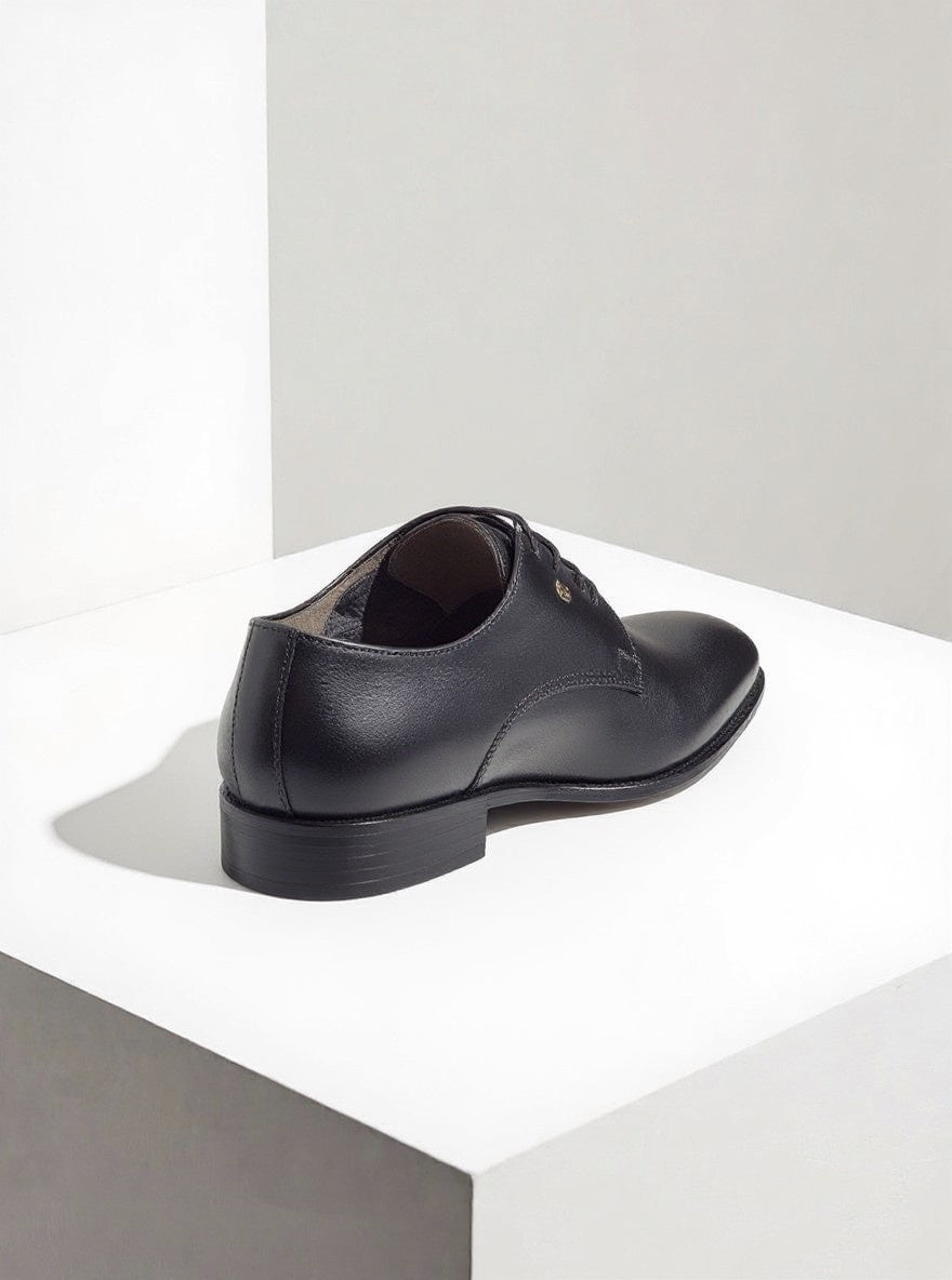 Black Monarch Shoe