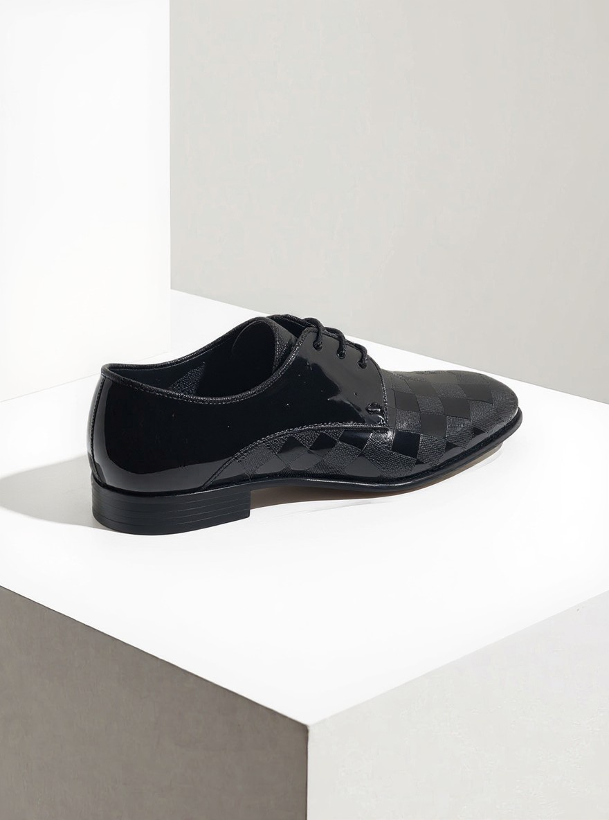 Black Valérius Shoe