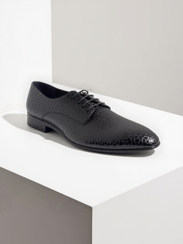 Black Velente Shoe